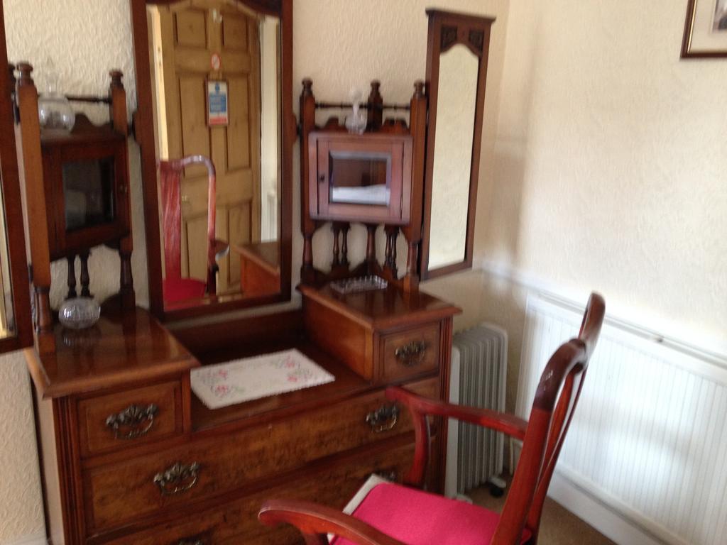 Kirkgate House Hotel Thirsk Room photo