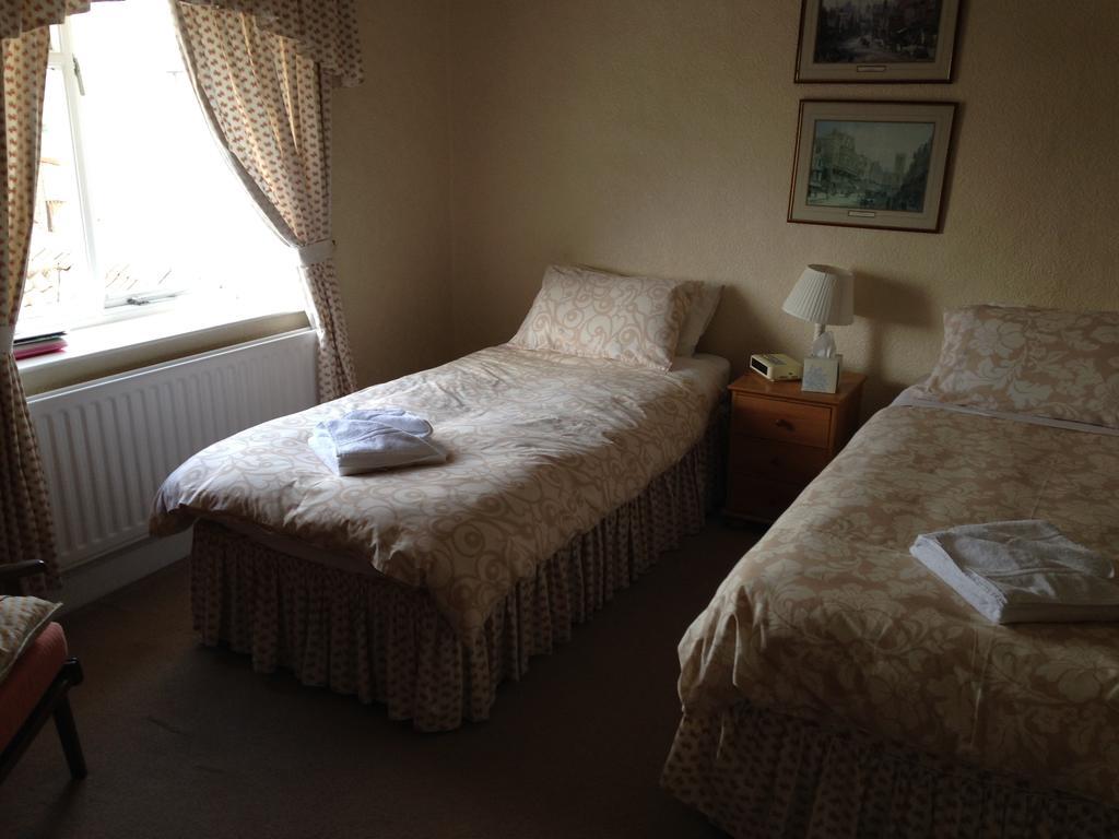 Kirkgate House Hotel Thirsk Room photo